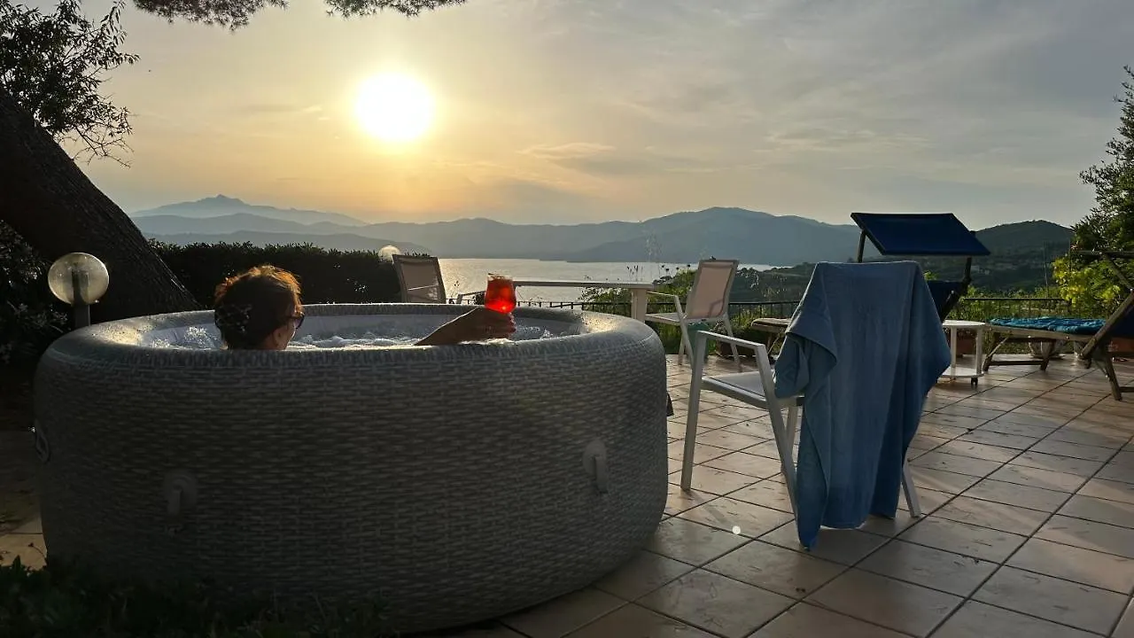 Villa Mit Whirlpool Und Phantastischer Aussicht Capoliveri  Capoliveri (Isola d'Elba)