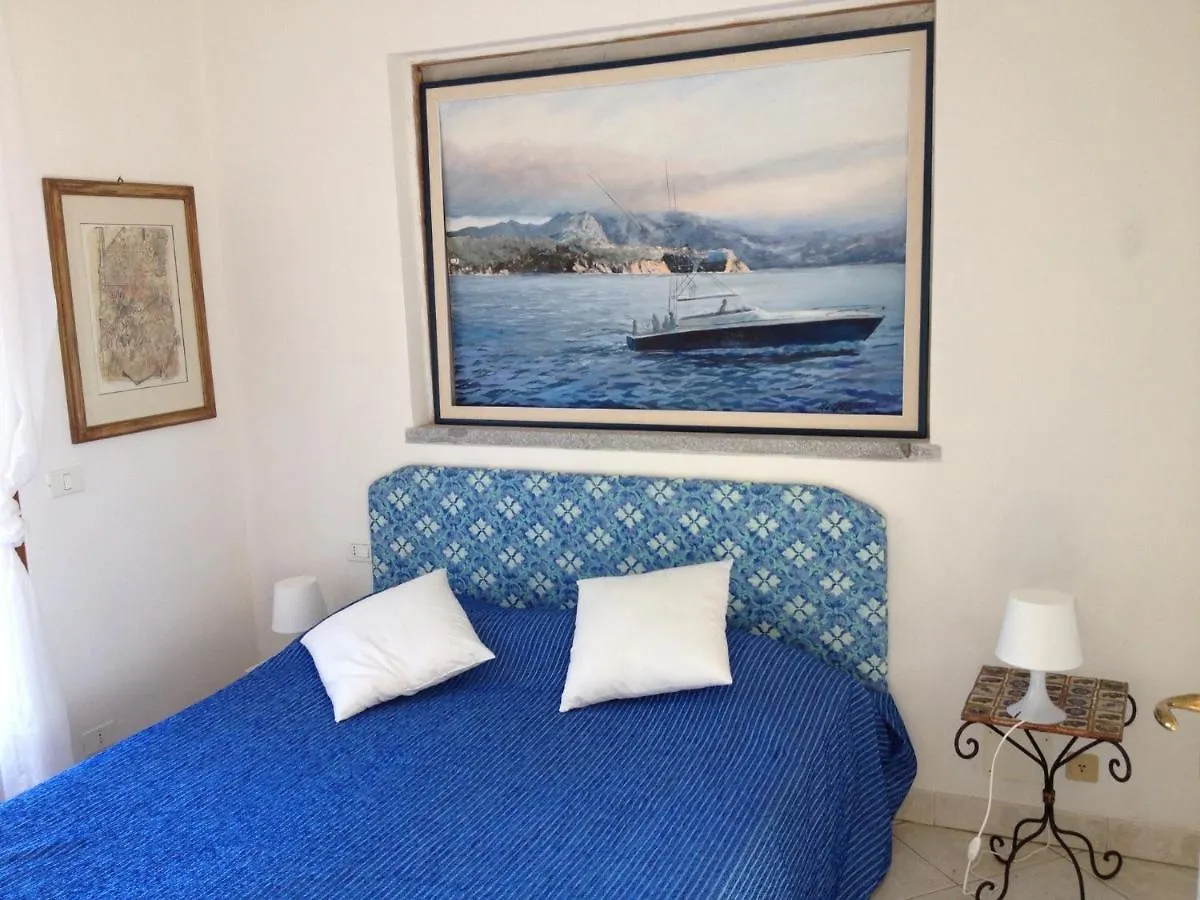 Villa Mit Whirlpool Und Phantastischer Aussicht カポリーヴェリ 0*,  イタリア